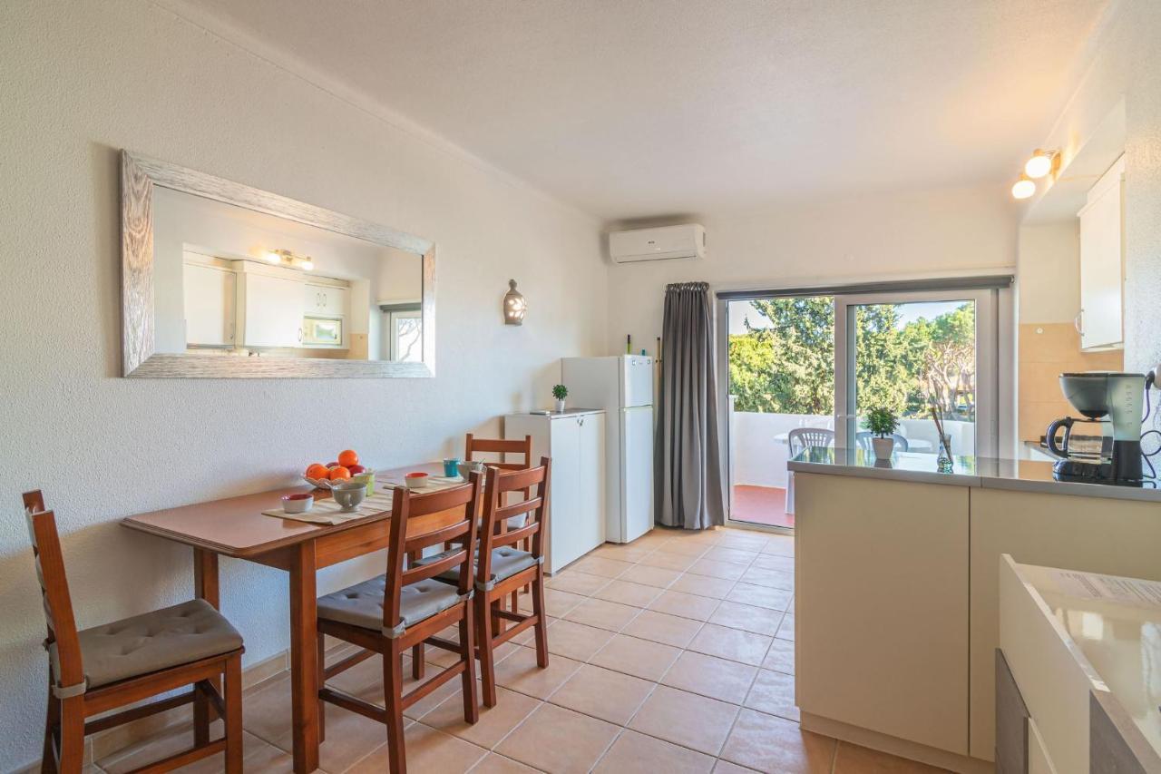 Vilamoura Cosy 2 With Pool By Homing Exterior photo