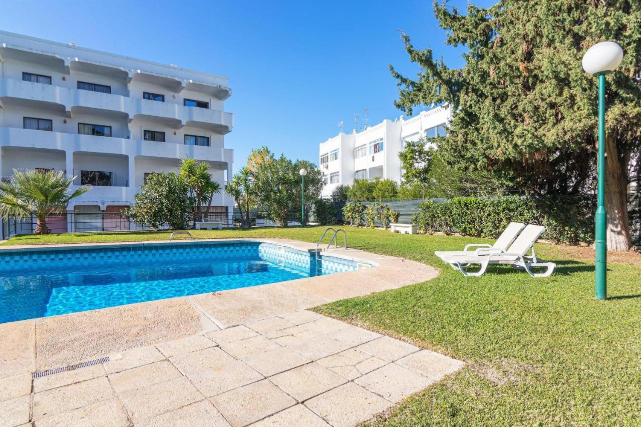 Vilamoura Cosy 2 With Pool By Homing Exterior photo